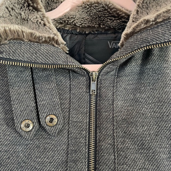 Vans Faux Fur Trim Bomber Jacket Women Sz Medium Full Zip Brown/Gray Lined - Picture 8 of 12